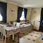 Li Daniela Apartman *